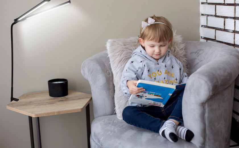 Reading Desk Lamp with Eye Protection